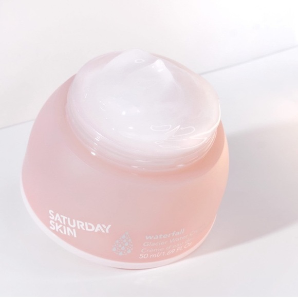 Saturday Skin Waterfall Glacier Water Cream - Picture 5 of 8